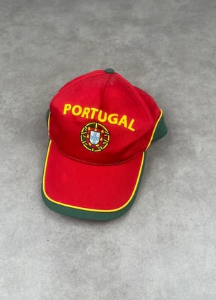 Casquette du Portugal Vintage Y2K | Rouge | Unisexe | Taille unique | Logo brodé, marque: Vintage Dressing, état: Très bon état, taille: Taille unique, 10,00 €, 11,20 € Protection acheteurs incluse