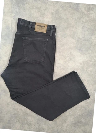 Jean wrangler authentics noir coupe droite W40 L28, marca: Wrangler, estado: Muito bom, tamanho: PT 50 | W40, €24.90, €26.85 inclui Proteção do Comprador