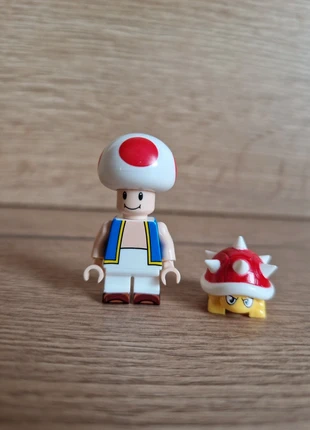 Figurine type lego Toad / Super Mario, marque: Super Mario, état: Très bon état, taille: Taille unique, 6,00 €, 7,00 € Protection acheteurs incluse