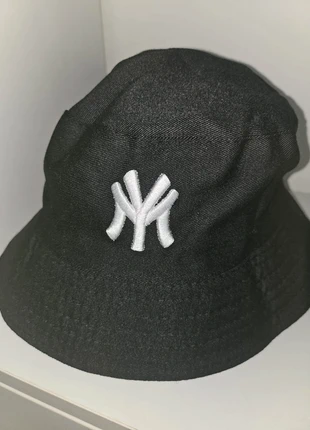 Bob neuf unisexe réversible, brand: BoB, condition: New with tags, size: 57, €8.00, €9.10 includes Buyer Protection