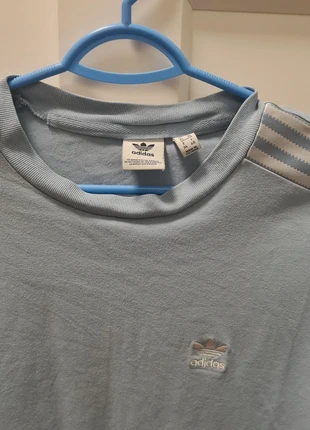 Tshirt adidas originale, marque: adidas, état: Neuf sans étiquette, taille: S, 20,00 €, 21,70 € Protection acheteurs incluse