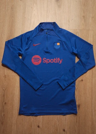 FC Barcelona Longsleeve Strike Drill Training Shirt 2022/23 – Blue (S), merk: Nike, staat: Heel goed, maat: S, € 25,00, € 26,95 inclusief Kopersbescherming