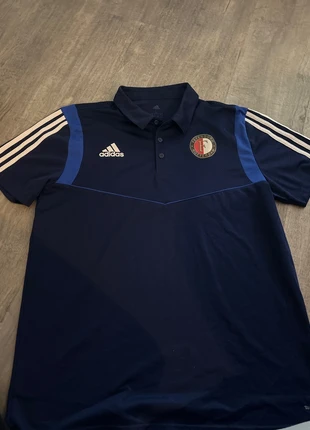 Feyenoord Polo Adidas, merk: adidas, staat: Heel goed, maat: L, € 5,00, € 5,95 inclusief Kopersbescherming