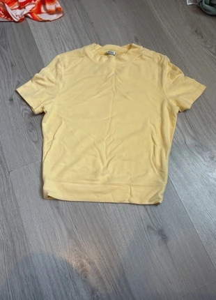 T shirt jaune, marque: Pimkie, état: Très bon état, taille: S / 36 / 8, 5,00 €, 5,95 € Protection acheteurs incluse