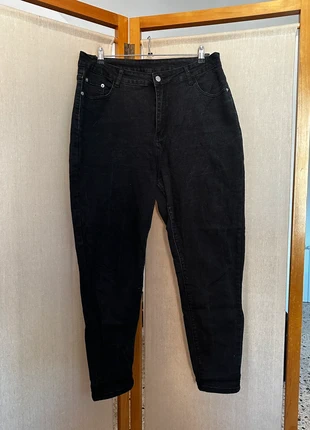 Jean noir Shein, brand: Shein, condition: Very good, size: XXL / 44 / 16, €6.00, €7.00 includes Buyer Protection