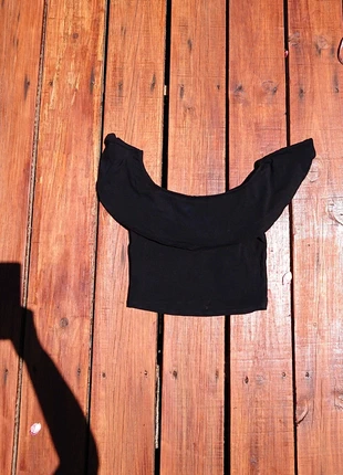 Top Bershka noir M, marca: Bershka, estado: Bom, tamanho: M / 38 / 10, €4.00, €4.90 inclui Proteção do Comprador