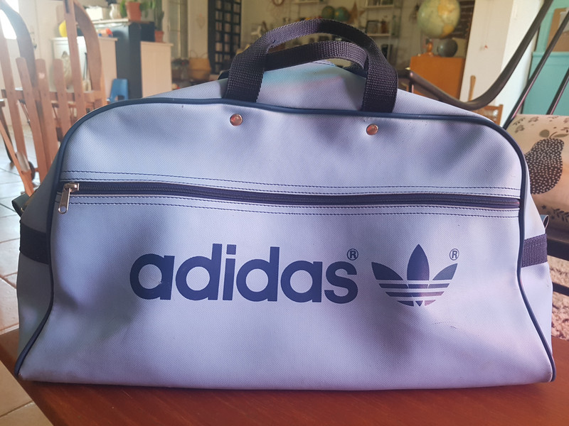 Sac zipp Adidas vintage bleu Vinted