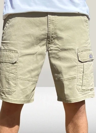 Short cargo Wangler beige , brand: Wrangler, condition: Very good, size: M, €28.99, €31.14 includes Buyer Protection