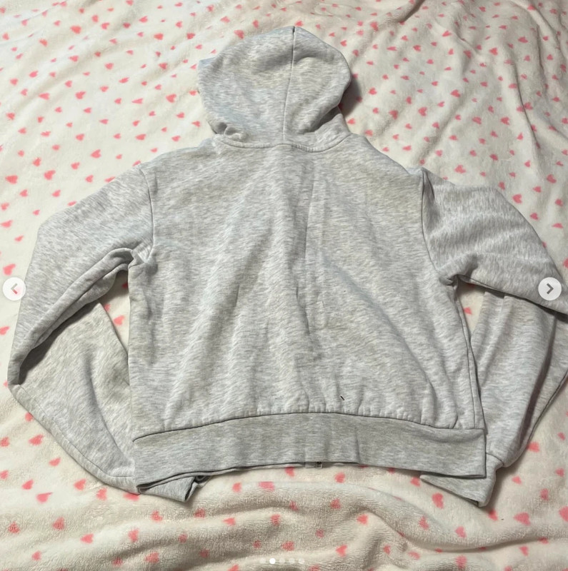 H&M grey cropped hooded zip up sweater 2