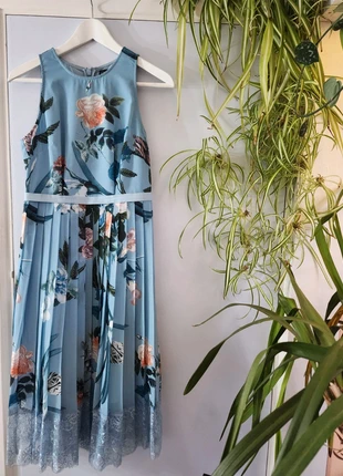 Little Mistress Petite allover pleated midi dress in floral print, brand: Little Mistress, condition: Very good, size: S / UK 8-10, £8.00, £9.10 includes Buyer Protection