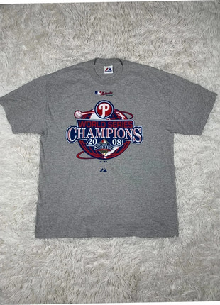 T-shirt gris majectic 2008 Taille : XL /0825-082, marque: Majestic, état: Très bon état, taille: XL, 10,50 €, 11,73 € Protection acheteurs (Pro) incluse