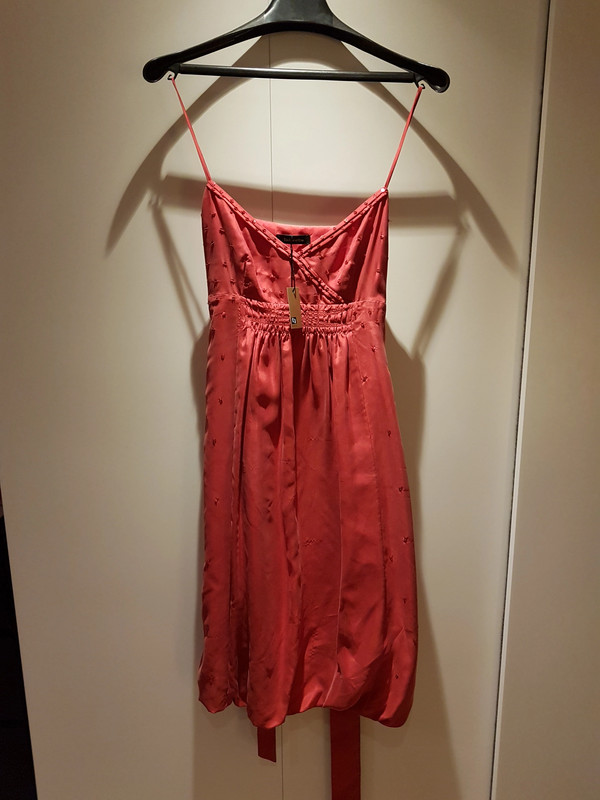 Robe rouge Marque Tintoretto taille 42 neuve 100%soie 1