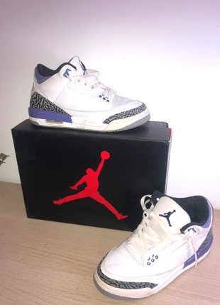 Jordan 3 violette, marque: Jordan, état: Très bon état, taille: 37.5, 40,00 €, 42,70 € Protection acheteurs incluse