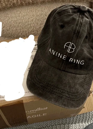 Casquette Anine Bing, brand: Anine Bing, condizioni: Ottime, taglia: Taglia unica, €35.00, €37.45 include la Protezione acquisti