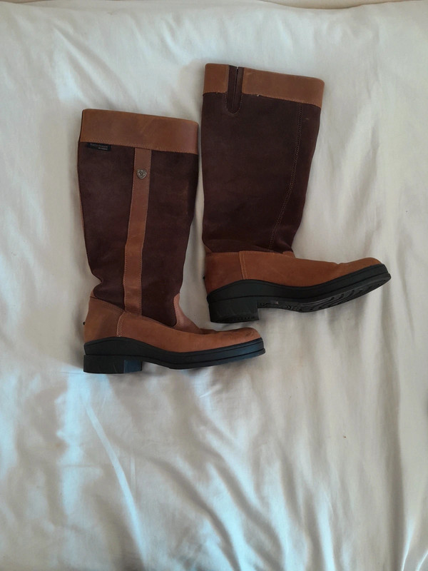 Ariat women s country boots Vinted