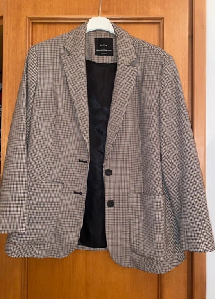 Blazer oversize, marke: Bershka, zustand: Sehr gut, größe: XS / 34 / 6, 10,00 €, 11,20 € inklusive Vinted-Käuferschutz