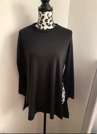 Long tee-shirt manches longues fendu noir, zustand: Sehr gut, größe: S / 36 / 8, 6,00 €, 7,00 € inklusive Vinted-Käuferschutz