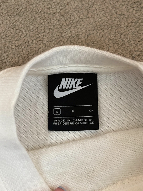 nike cropped jumper Vinted