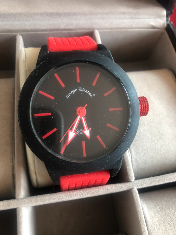 Montre homme rouge Vinted