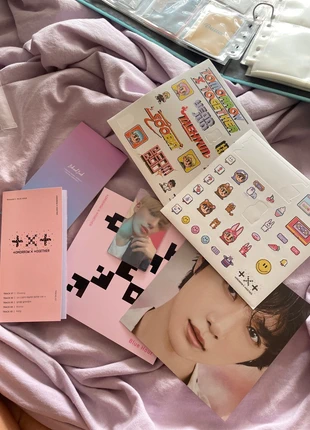 blue hour ar version txt, condition: Very good, £12.00, £13.30 includes Buyer Protection