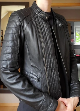 Veste noir cuir véritable de mouton , merk: Vintage, staat: Nieuw zonder prijskaartje, maat: S / 36 / 8, € 28,00, € 30,10 inclusief Kopersbescherming