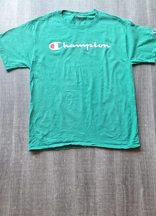 T-shirt Champion Vert Taille M, merk: Champion, staat: Heel goed, maat: M, € 7,00, € 8,05 inclusief Kopersbescherming