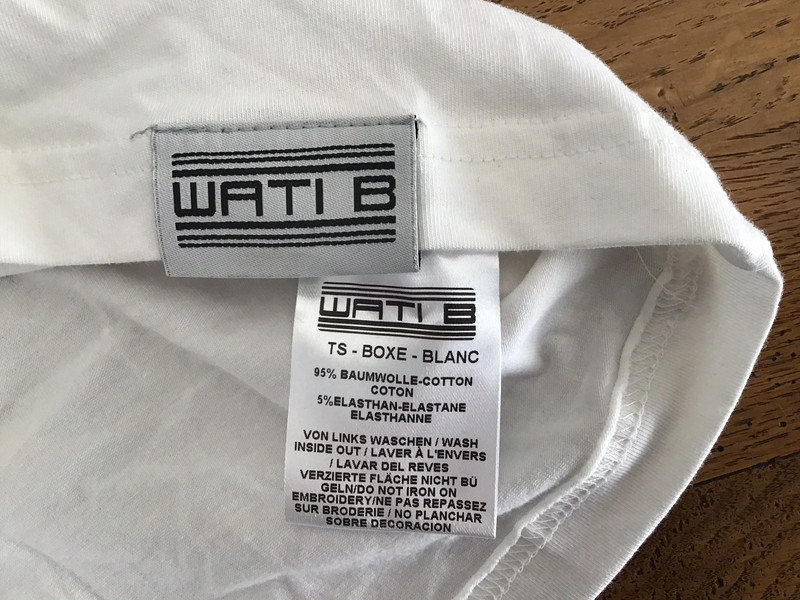 Tshirt blanc avec logo Wati B taille 4ans 3