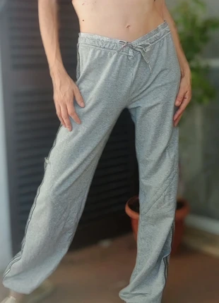 Pantaloni tuta comodi sportivi donna cotone bande glitterate streetwear athleisure taglia M/L 🇮🇹, condizioni: Buone, taglia: M / IT 42 / EU 38, €2.00, €2.80 include la Protezione acquisti