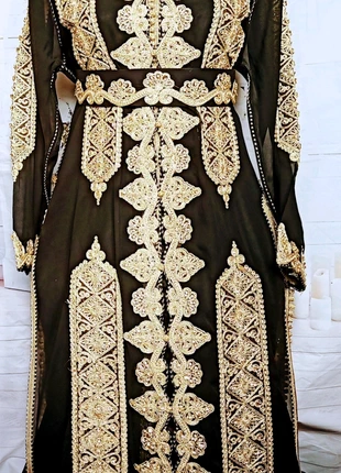 Caftan brodé en deux pièces, brand: Haute Couture, condition: New without tags, size: M / 38 / 10, €180.00, €189.70 includes Buyer Protection