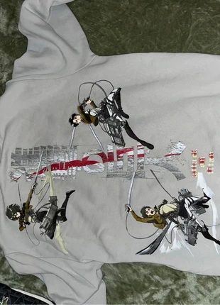 Attack on titan Trui, merk: Titan, staat: Heel goed, maat: M, € 20,00, € 21,70 inclusief Kopersbescherming