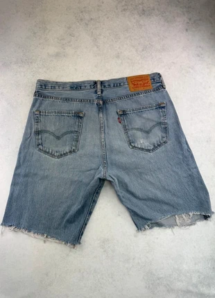 Short Levis 501 Homme FR44, brand: Levi's, condizioni: Discrete, taglia: IT 44 | W34, €20.00, €21.70 include la Protezione acquisti