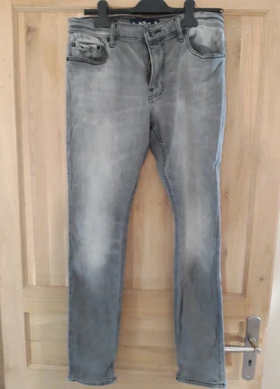 Jean Hollister, brand: Hollister, condizioni: Ottime, taglia: XS, €8.00, €9.10 include la Protezione acquisti