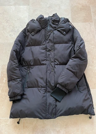 Doudoune ZARA taille XS noire, brand: Zara, condizioni: Ottime, taglia: XS / IT 38 / EU 34, €13.00, €14.35 include la Protezione acquisti