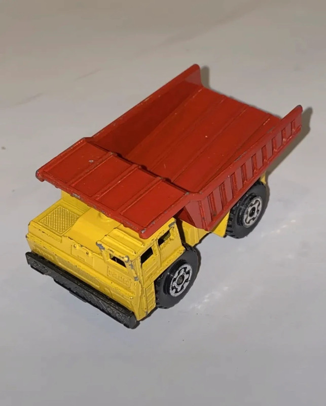 Matchbox Lesney Superfast #58 Faun Dumper Rare Yellow & Red Tipper