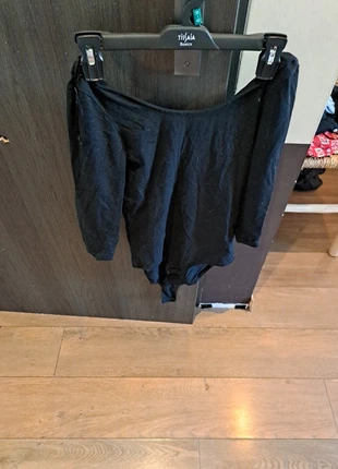 Boddie, brand: Kiabi, condition: Very good, size: S / 36 / 8, €1.00, €1.75 includes Buyer Protection