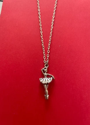 Collier pendentif danseuse fantaisie argenté , brand: Fantaisie, condizioni: Ottime, €6.00, €7.00 include la Protezione acquisti