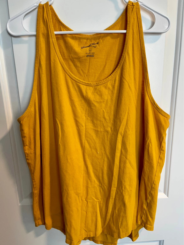 Universal Thread Women's XXL Mustard Yellow Tank Top 2