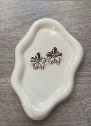 Boucles Inaya 🩶, condizioni: Nuovo con cartellino, €3.00, €3.85 include la Protezione acquisti