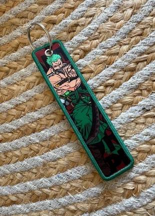 Porte-clé One Piece Roronoa Zoro, marca: OnePiece, estado: Muy bueno, 5,00 €, 5,95 € Protección al comprador Pro incluida