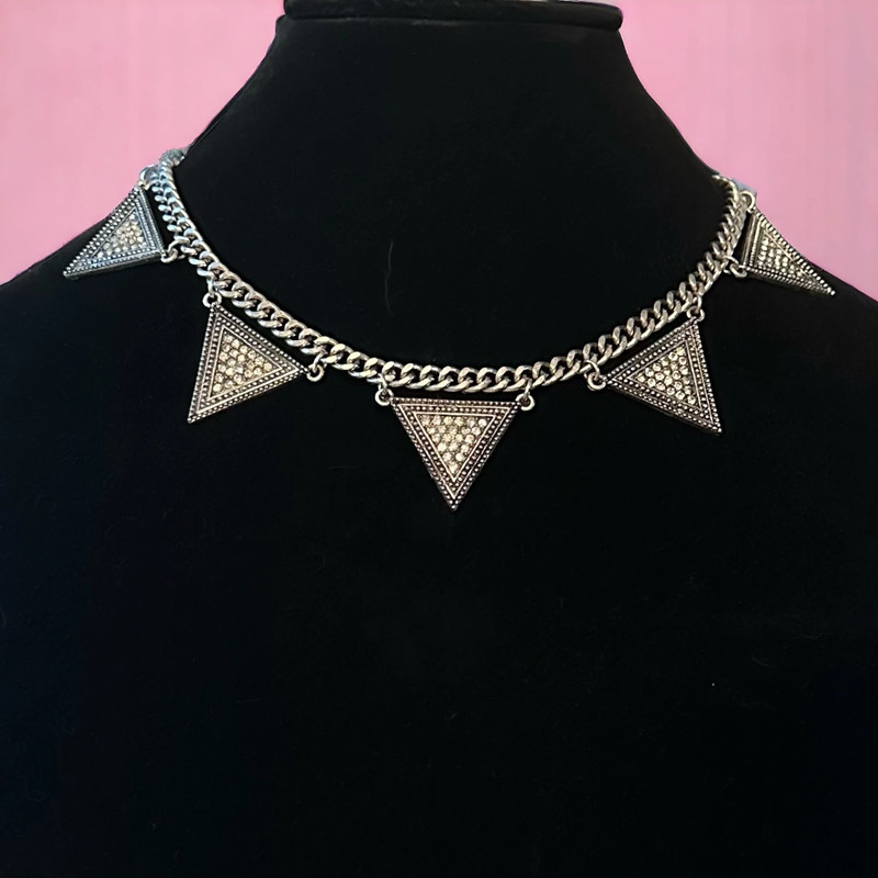 Rhinestone marcasite triangle curb link statement necklace 1