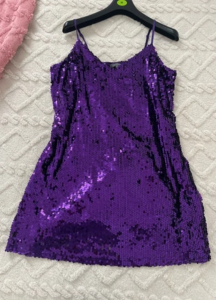 Robe à sequins violette, marque: Primark, état: Neuf sans étiquette, taille: XL / 42 / 14, 8,00 €, 9,10 € Protection acheteurs incluse