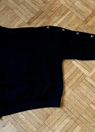 Sweat neuf T40, marque: H&M, état: Neuf sans étiquette, taille: L / 40 / 12, 12,00 €, 13,30 € Protection acheteurs incluse