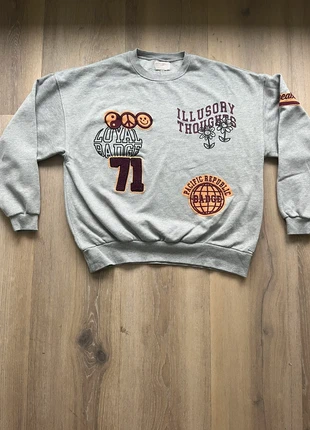 Grijze trui, marque: Pull & Bear, état: Bon état, taille: M / 38 / 10, 6,00 €, 7,00 € Protection acheteurs incluse