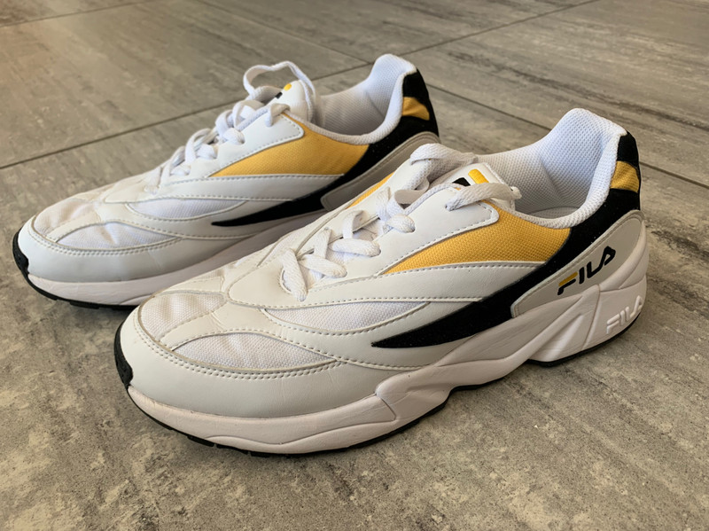 Fila venom hot sale jaune