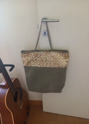 Borsa estiva Anna cecere tela e pailettes, marke: Anna Cecere, zustand: Sehr gut, 9,00 €, 10,15 € inklusive Vinted-Käuferschutz