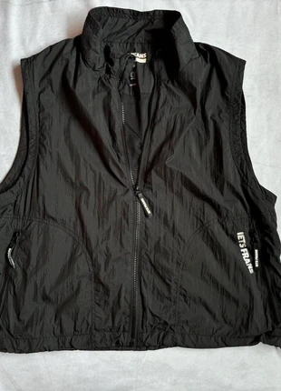 Urban Outfitters black sportswear gilet, brand: Urban Outfitters, condition: New with tags, size: L / 12, £12.00, £13.30 includes Buyer Protection
