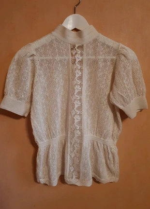 Haut Promod dentelle, merk: Promod, staat: Heel goed, maat: S / 36 / 8, € 8,00, € 9,10 inclusief Kopersbescherming