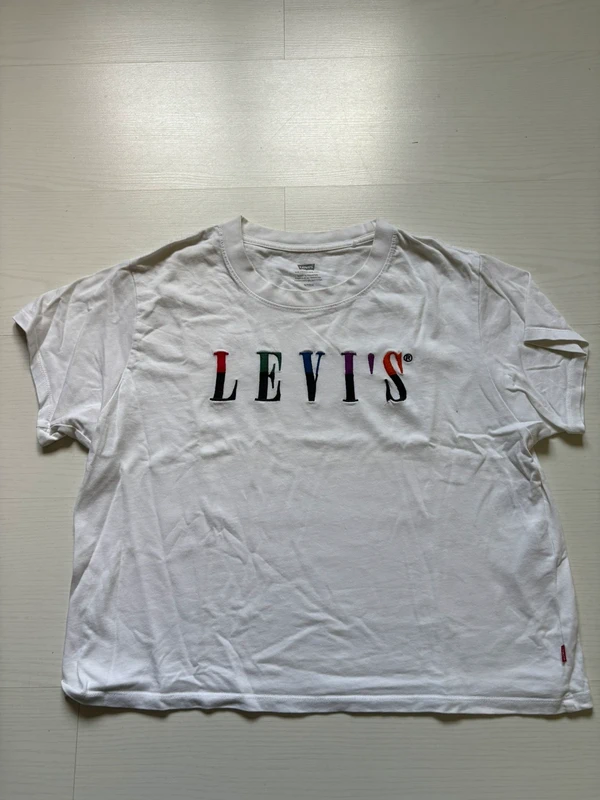T shirt Lévis