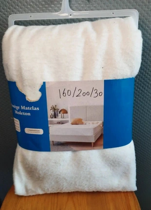 Protège-matelas molleton 160x200 cm + bonnet 30 cm, marque: Coton, état: Très bon état, 12,00 €, 13,30 € Protection acheteurs incluse