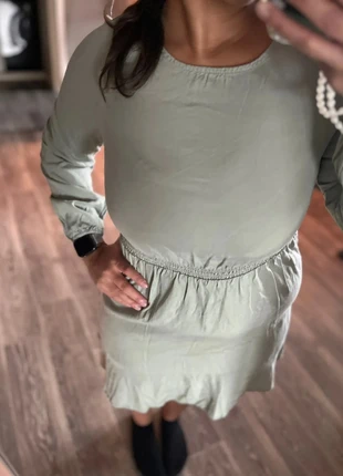 🌿 Robe Vintage Kiabi – Élégance kaki Taille 36 🌿, marke: Kiabi, zustand: Sehr gut, größe: S / 36 / 8, 5,00 €, 5,95 € inklusive Vinted-Käuferschutz